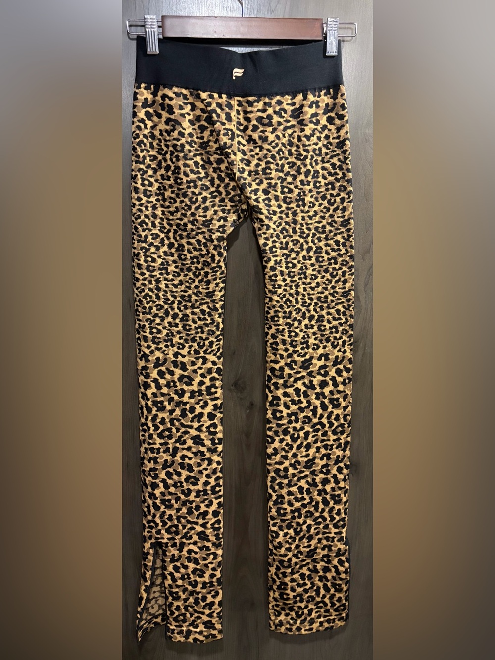 Fabletics, leopard sweater, leggings size small